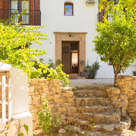 Cubo's La Cimada 3 Bed&breakfast Gæstehus