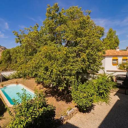 Cubo's La Cimada 3 Bed&breakfast